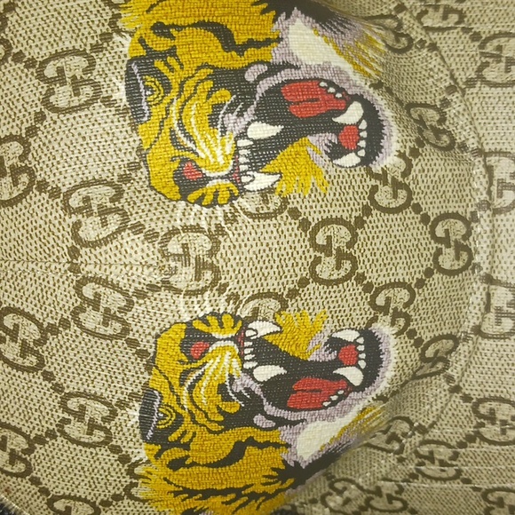 Authentic Gucci Twin Tigers Supreme Canvas Cap - Picture 4 of 12